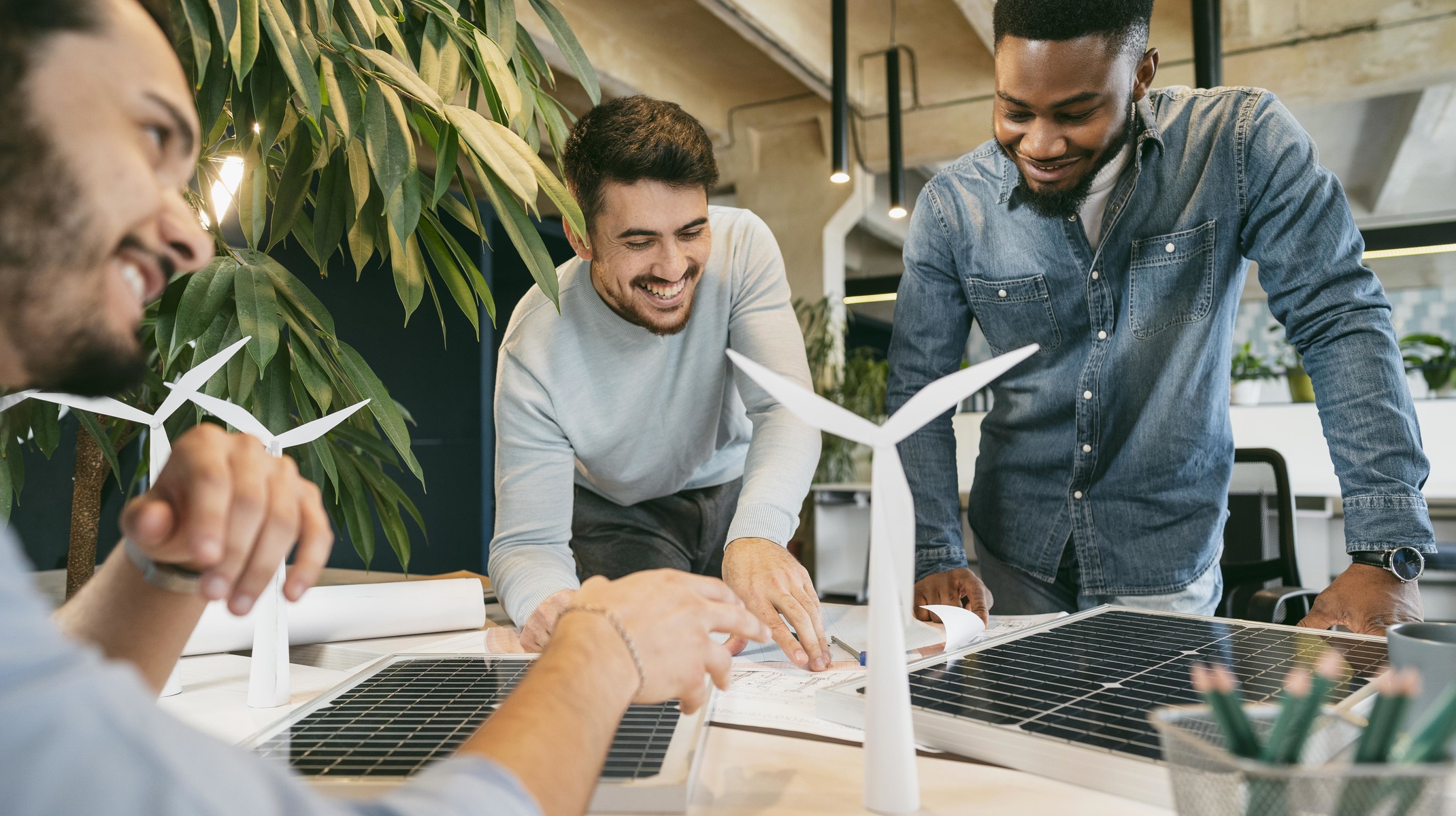 Green Business Electricity Explained: Cut Costs, Meet ESG Goals, and Go Carbon-Neutral